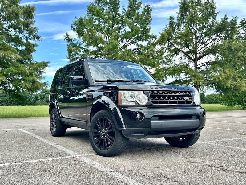 2013 Land Rover LR4 - HSE LUX Sport Utility 4D