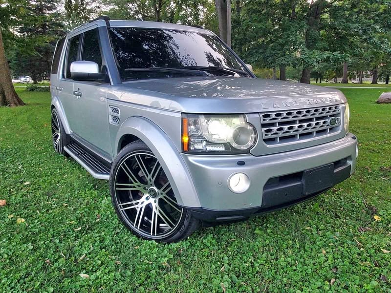 2012 Land Rover LR4 - HSE LUX Sport Utility 4D
