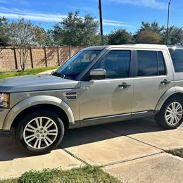 2010 Land Rover LR4 - HSE Sport Utility 4D