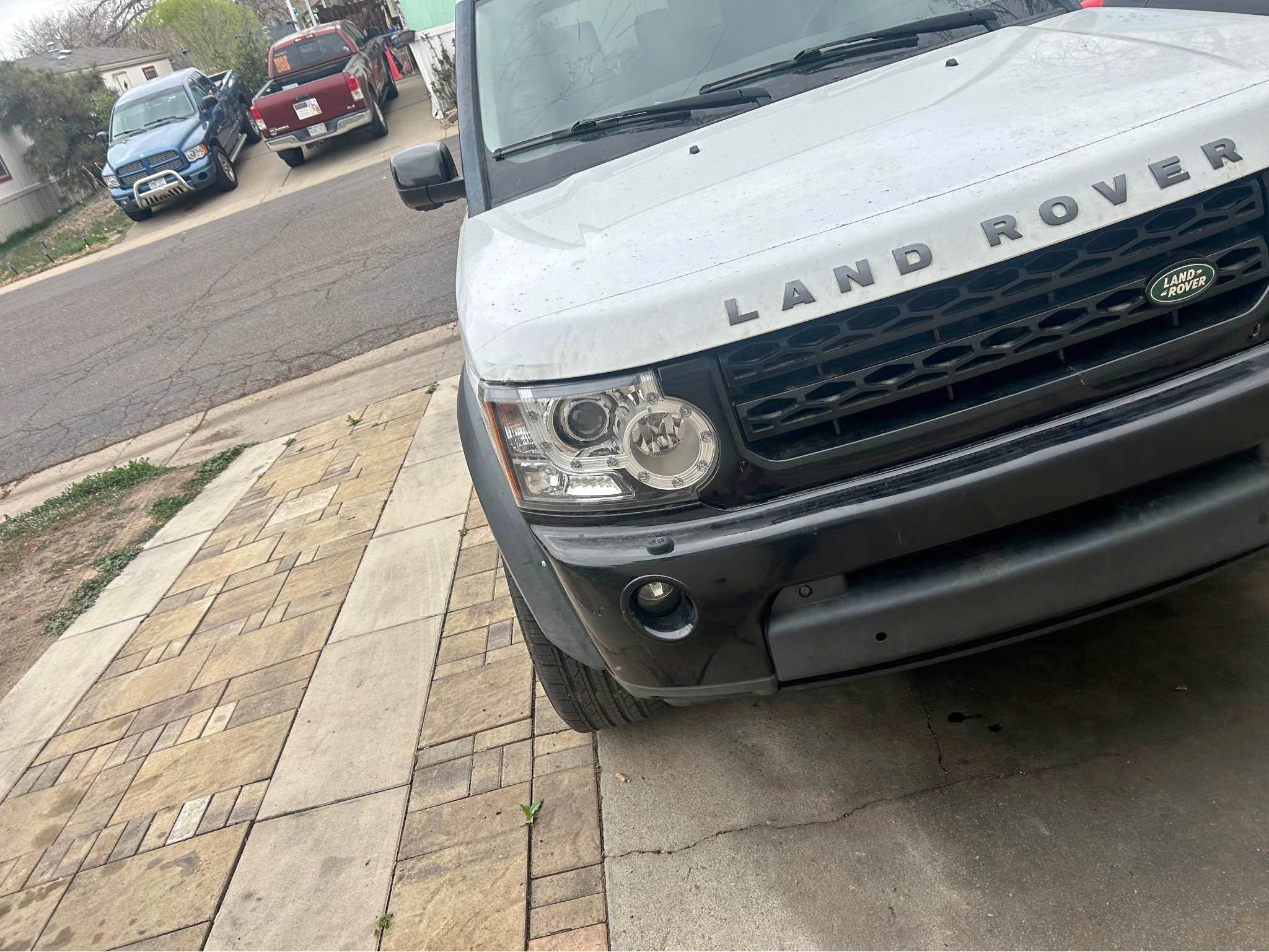 2013 Land Rover LR4 - HSE Sport Utility 4D