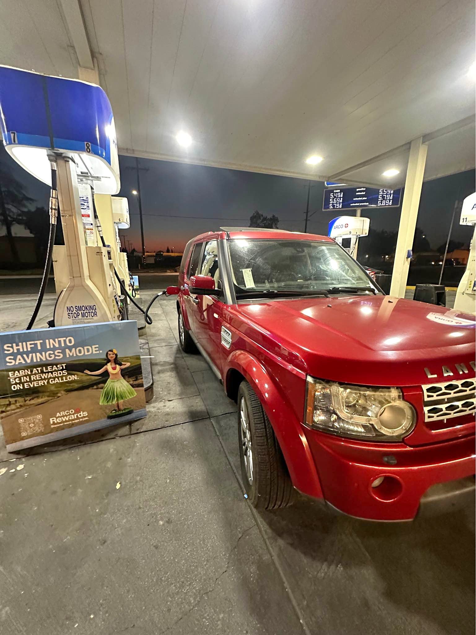 2012 Land Rover LR4 - HSE Sport Utility 4D