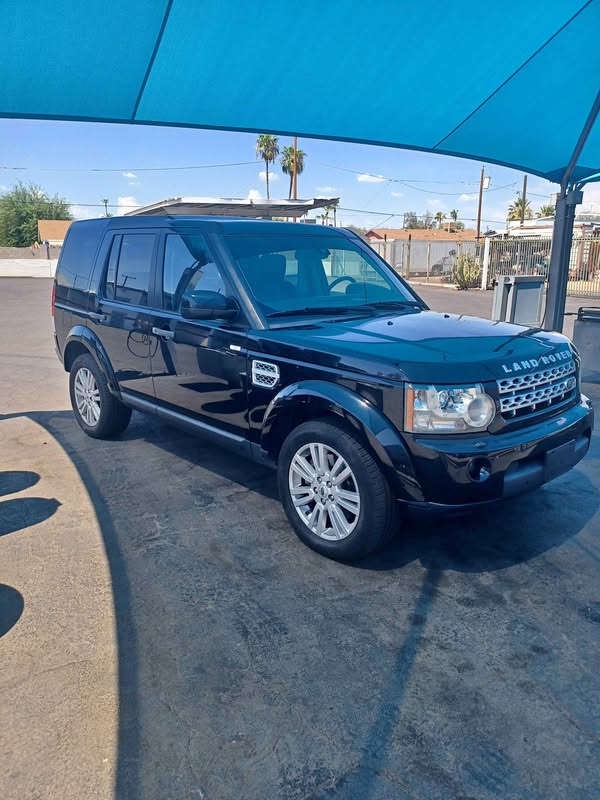 2012 Land Rover LR4 - HSE LUX Sport Utility 4D