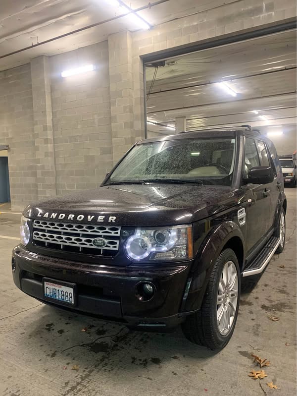 2012 Land Rover LR4 HSE LUX