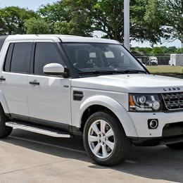 2016 Land Rover LR4   79568 Miles