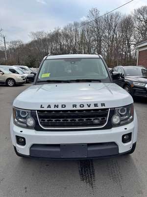 2016 Land Rover LR4 - LR4