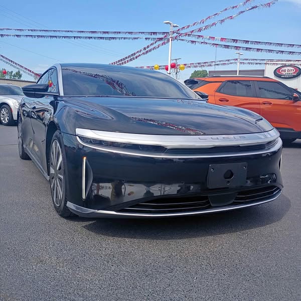 2024 Lucid Air Touring