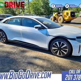 2025 Lucid AIR