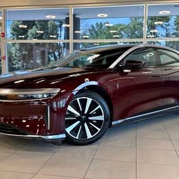 2025 Lucid Air Touring AWD Sedan