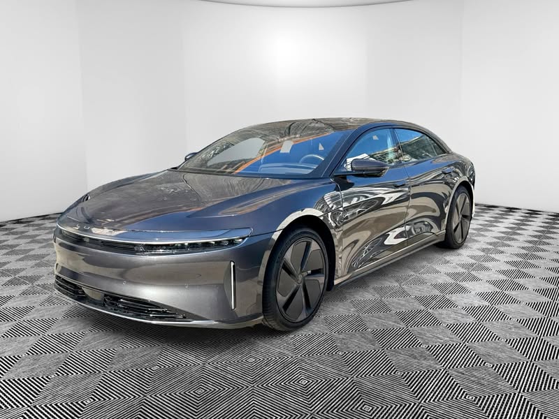 2025 Lucid air touring awd