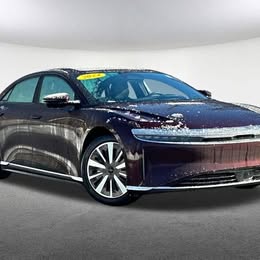 2024 Lucid air pure sedan