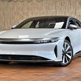 2025 Lucid AIR