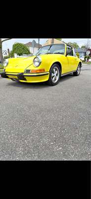 1972 Porsche 911 - Carrera Targa Coupe 2D