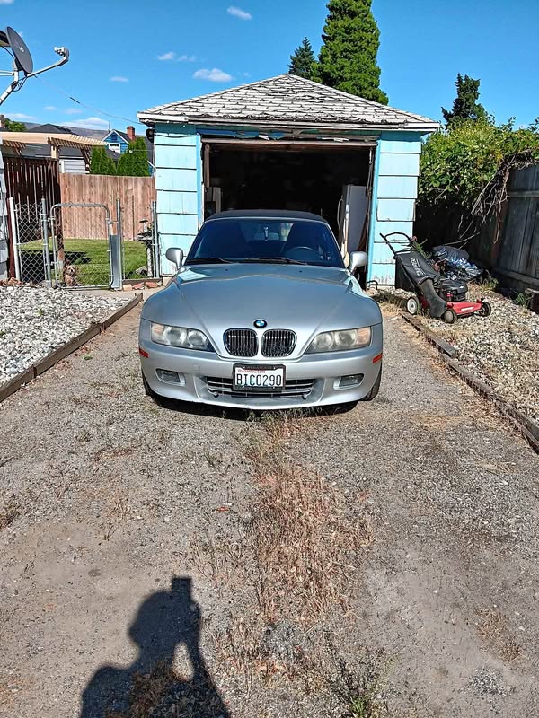 2000 BMW Z3 - 2.8 Roadster 2D