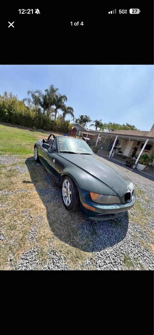 1998 BMW Z3 - 4-Cyl Roadster 2D