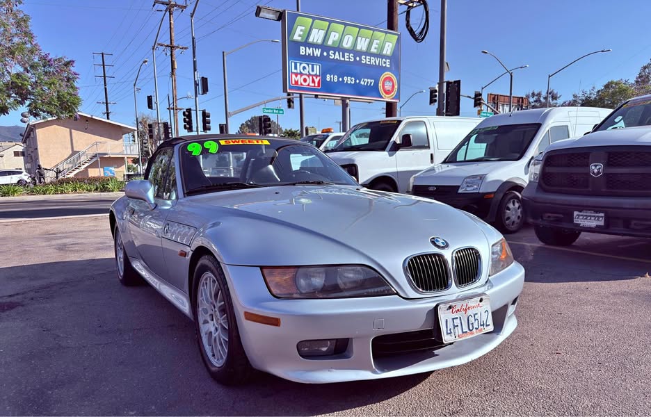 1999 BMW Z3 - 2.3 Roadster 2D