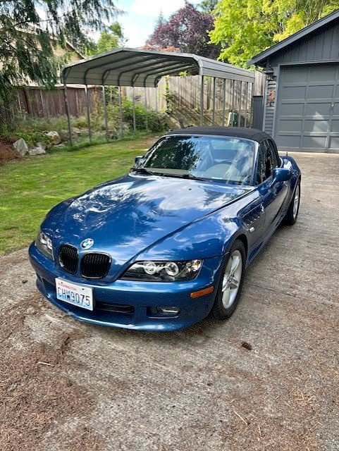 2000 BMW Z3 - 2.5i Roadster 2D