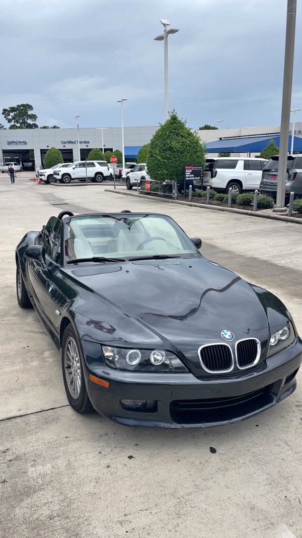 2000 BMW Z3 - 2.8 Roadster 2D