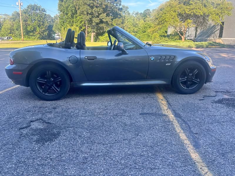 2000 BMW Z3 - 2.3 Roadster 2D