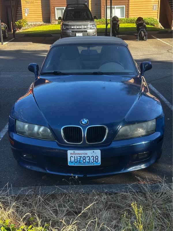 2002 BMW Z3 - 2.5i Roadster 2D