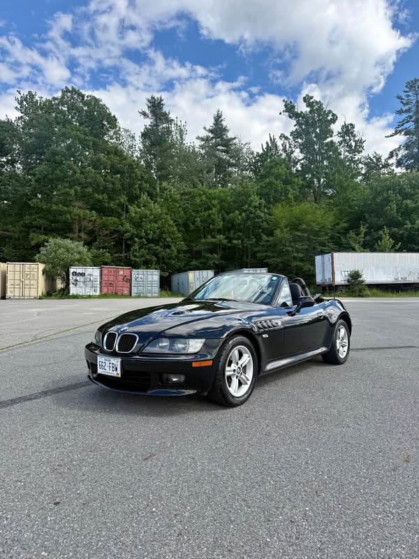 2002 BMW Z3 - 2.5i Roadster 2D