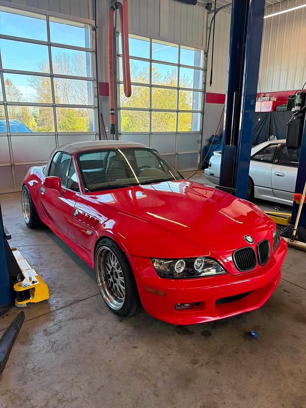 2000 BMW Z3 - 2.3 Roadster 2D