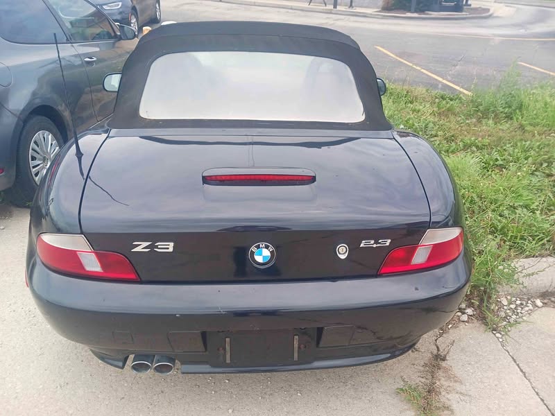 2000 BMW Z3 - 2.3 Roadster 2D