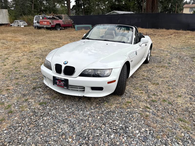2000 BMW Z3 - 2.3 Roadster 2D
