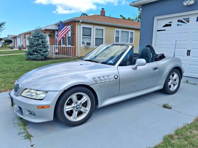 2002 BMW Z3 - 2.5i Roadster 2D
