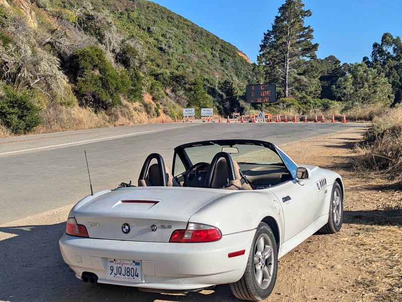 2000 BMW Z3 - 2.3 Roadster 2D