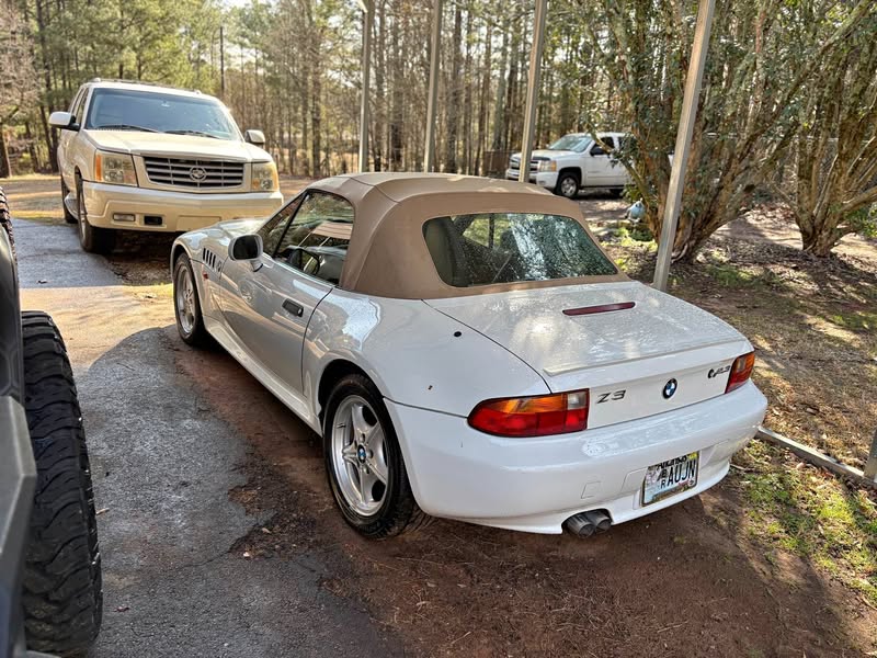 1999 BMW Z3 - 2.5i Roadster 2D