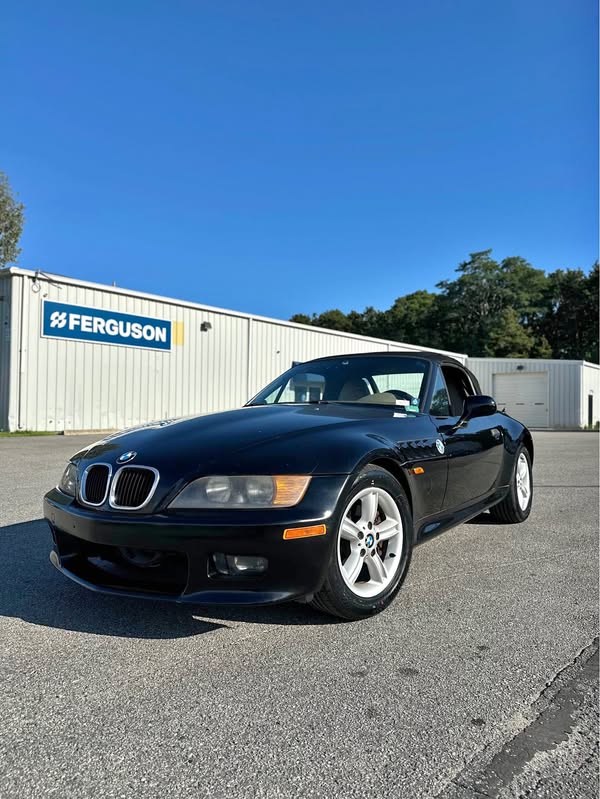 1998 BMW Z3 - 2.8 Roadster 2D
