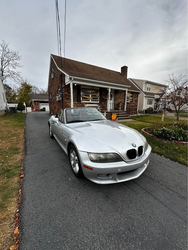 2000 BMW Z3 - 2.3 Roadster 2D