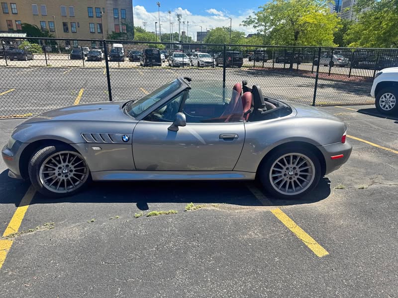 2002 BMW Z3 - 3.0i Roadster 2D