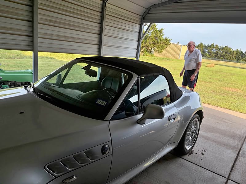 2001 BMW Z3 - 6-Cyl Roadster 2D