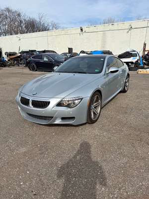 2010 BMW M6 - Coupe 2D