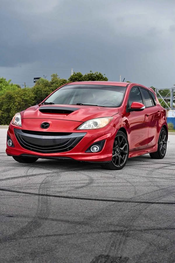 2013 Mazda MAZDA MAZDA3 - MAZDASPEED3 Sport Hatchback 4D