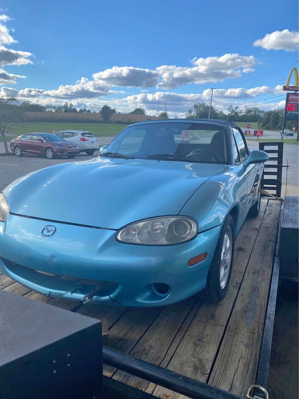 2004 Mazda MAZDA MX-5 Miata RF - Base