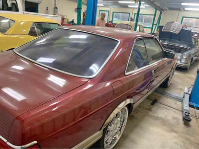 1987 Mercedes-Benz 560 SEC