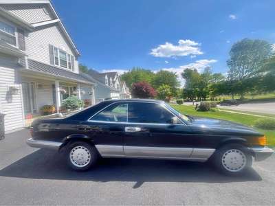 1988 Mercedes-Benz 500 SEC - Coupe 2D