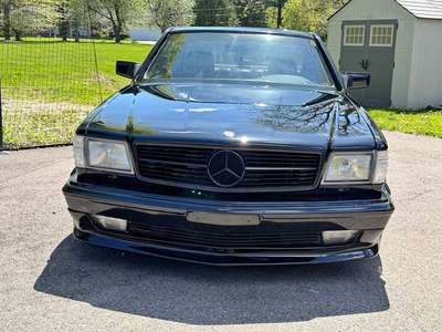 1988 Mercedes-Benz sec 560 - Black chrome