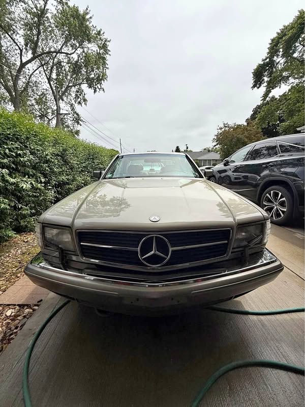 1991 Mercedes-Benz 560 sec