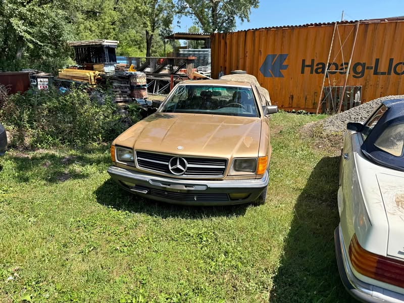 1985 Mercedes-Benz 500 SEC - Coupe 2D