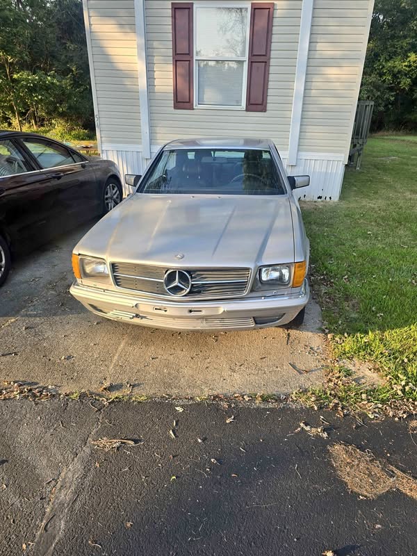 1983 Mercedes-Benz 500 SEC - Coupe 2D