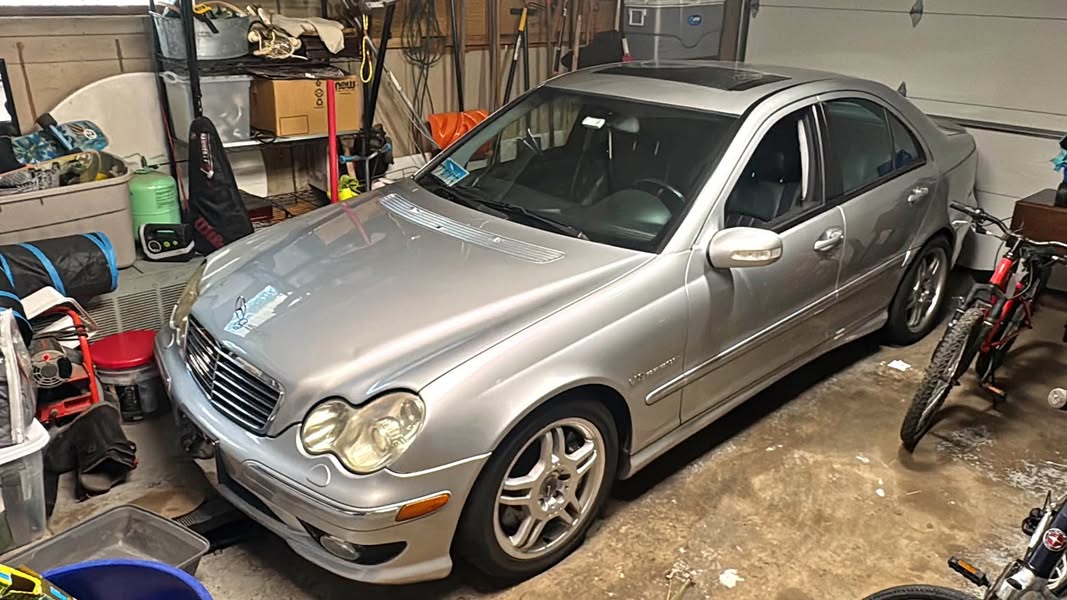 2003 Mercedes-Benz C32 AMG