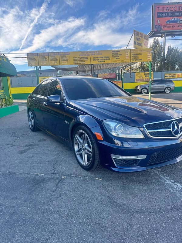2013 Mercedes-Benz Mercedes-AMG C-Class - C 63 AMG Sedan 4D