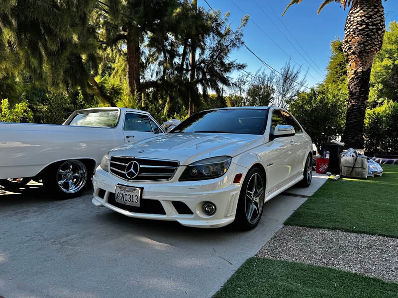 2009 Mercedes-Benz Mercedes-AMG C-Class - C 63 AMG Sedan 4D