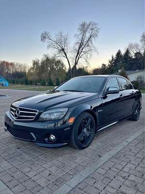 2009 Mercedes-Benz Mercedes-AMG C-Class C 63 AMG Sedan 4D
