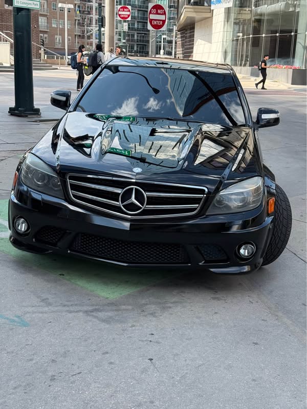 2009 Mercedes-Benz Mercedes-AMG C-Class - C 63 AMG Sedan 4D