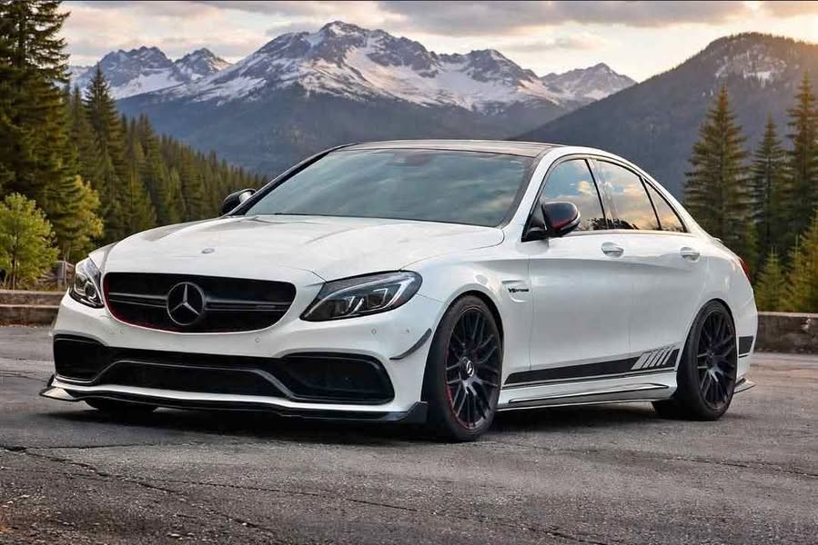 2015 Mercedes-Benz C63 AMG