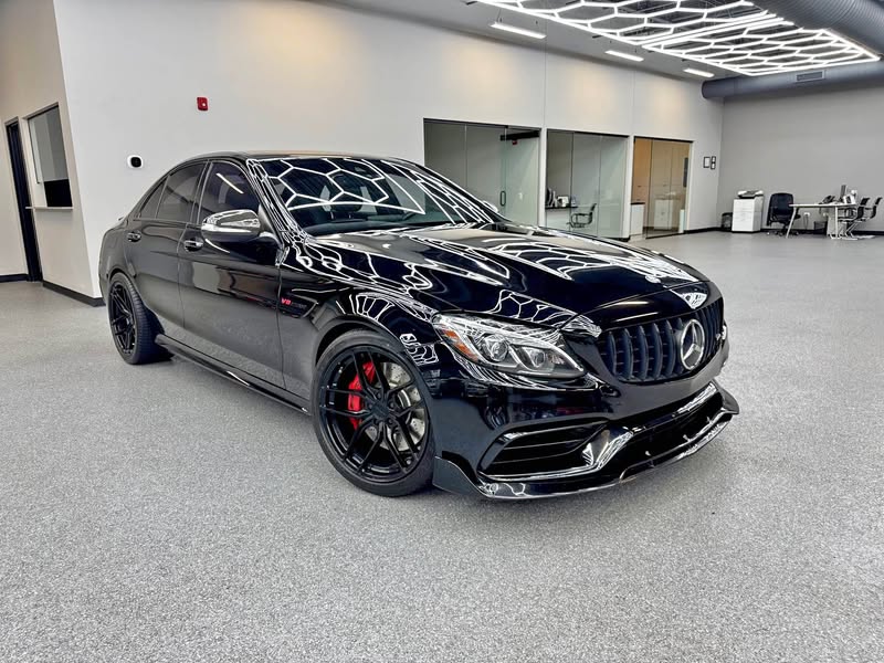 2016 Mercedes-Benz Mercedes-AMG C-Class - C 63 AMG Sedan 4D